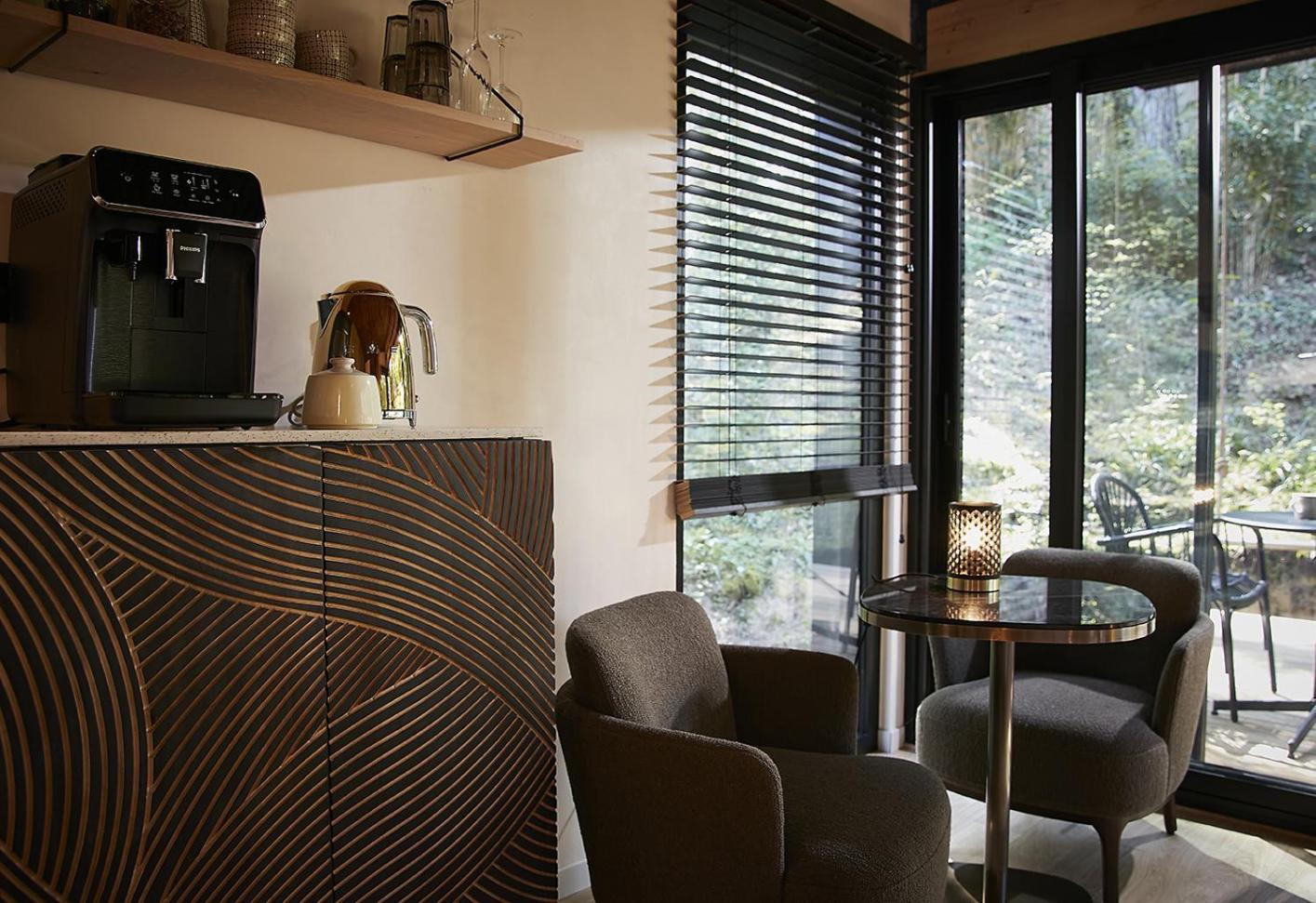 Bain De Foret - Lodges Cosy & Spa นูฟ์ชาเทล-อาร์เดอโลต์ ห้อง รูปภาพ
